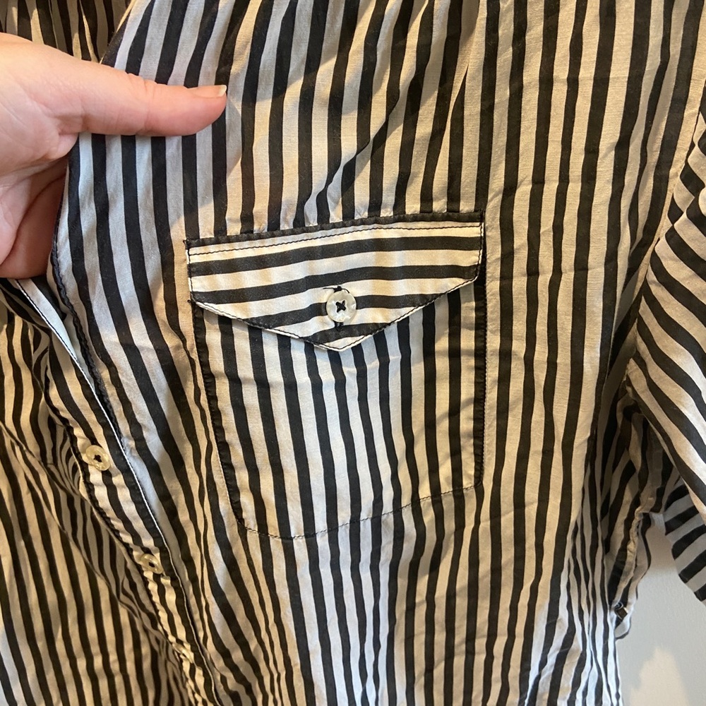 French Connection Summer Button Down - image 4